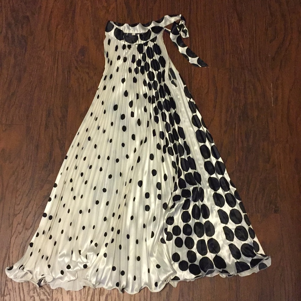 Twirly 50s polka dot dress
